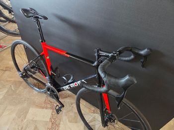 Used De Rosa 838 SRAM Rival eTap AXS 2023 Road & Gravel, Rojo — image 6 of 7