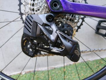 Used Lexon Custom SRAM Rival eTap AXS 2024 Road & Gravel, Purple — image 10 of 25