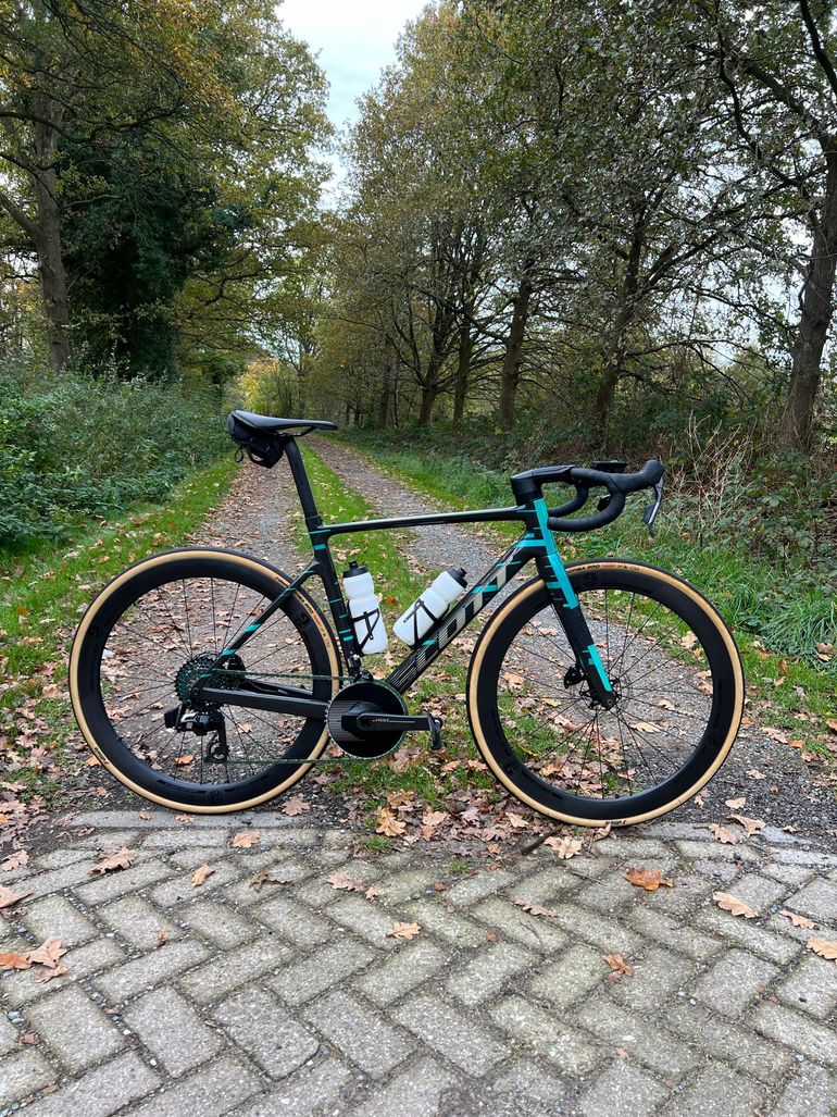 Scott Addict RC Frameset 2023 Road & Gravel usato, Grigio chiaro — immagine 3 di 3