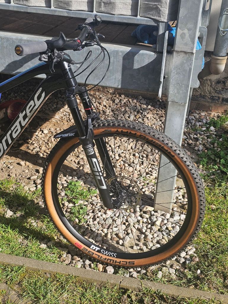 Used Corratec Revolution SRAM X01 Eagle AXS 2022 Mountainbike, Blau — image 5 of 6