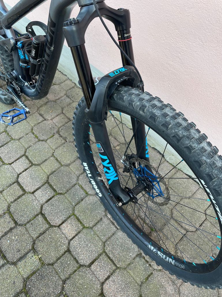 Used Transition SENTINEL ALLOY COMPLETE GX 2019 2019 Mountainbike, Light Gray, 29 — image 6 of 6