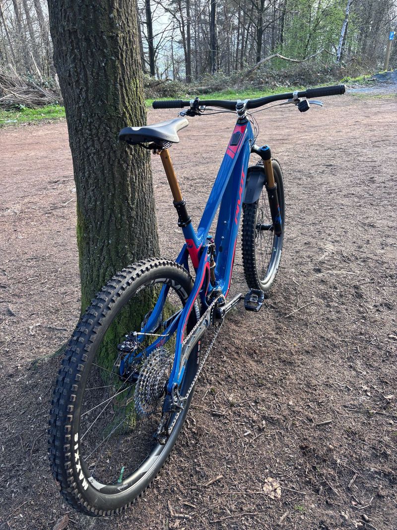 Gebrauchtes Pivot Shuttle SRAM GX Eagle AXS (T-Type) 2023 Mountainbike, Blau, 29 — Bild 5 von 7