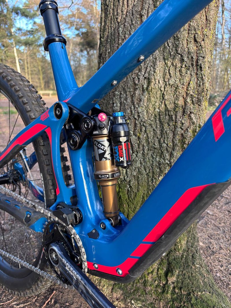 Gebrauchtes Pivot Shuttle SRAM GX Eagle AXS (T-Type) 2023 Mountainbike, Blau, 29 — Bild 6 von 7
