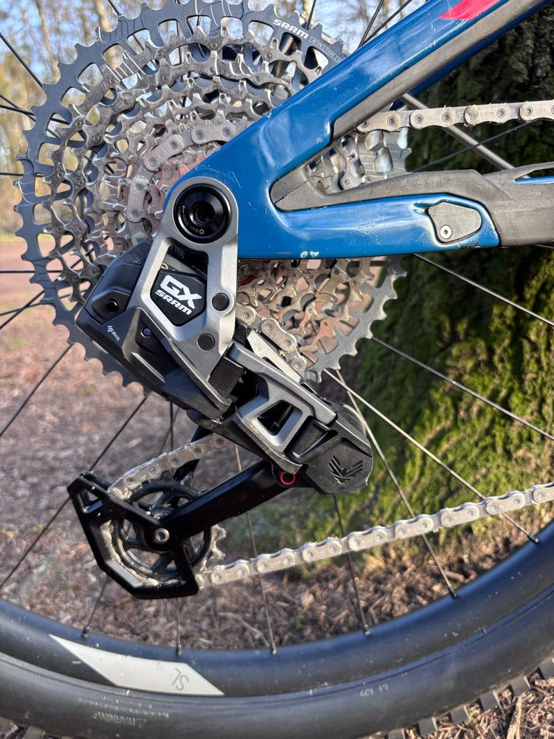 Gebrauchtes Pivot Shuttle SRAM GX Eagle AXS (T-Type) 2023 Mountainbike, Blau, 29 — Bild 4 von 7