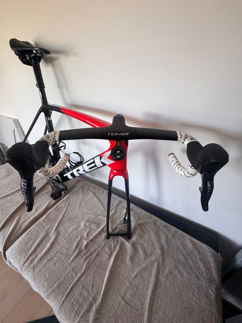 Used Trek Emonda SRAM Red eTap AXS 2022 Road & Gravel — image 16 of 20