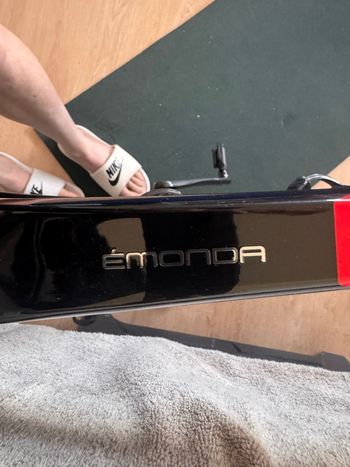 Used Trek Emonda SRAM Red eTap AXS 2022 Road & Gravel — image 4 of 20