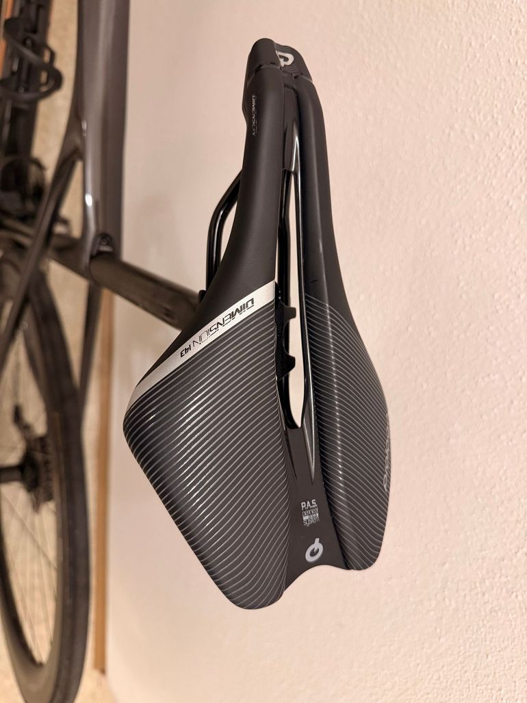 Used Lapierre Xelius Shimano Dura Ace Di2 2022 Road & Gravel, Black — image 3 of 18