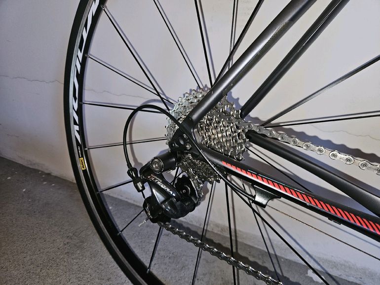 Used Bianchi Intenso Shimano Ultegra 2018 Road & Gravel, Black — image 23 of 24