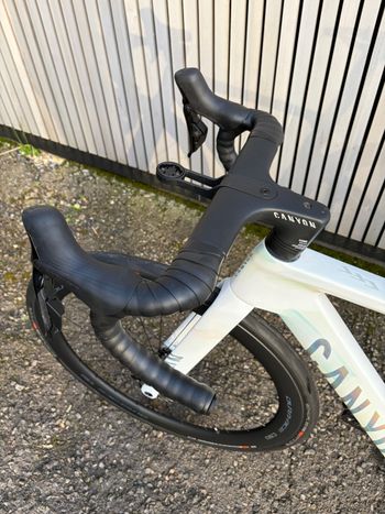 Used Canyon Aeroad CFR Tensor 2025 2025 Road & Gravel, White — image 19 of 26