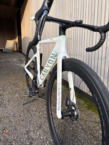 Used Canyon Aeroad CFR Tensor 2025 2025 Road & Gravel, White — image 14 of 26