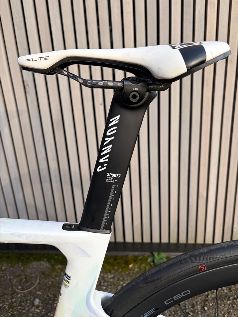 Used Canyon Aeroad CFR Tensor 2025 2025 Road & Gravel, White — image 16 of 26