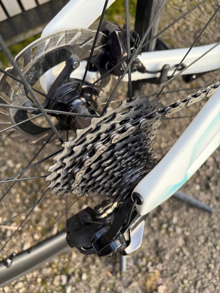 Used Canyon Aeroad CFR Tensor 2025 2025 Road & Gravel, White — image 7 of 26