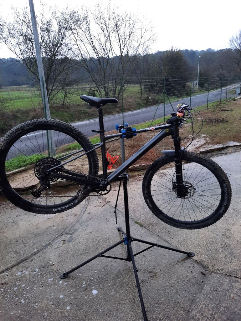 Used Scott Scale 970 grey (TW) 2024 2024 Mountainbike, Light Gray, 29 — image 1 of 18