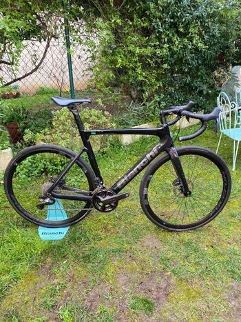 Bianchi, Aria Shimano Ultegra Di2 12S