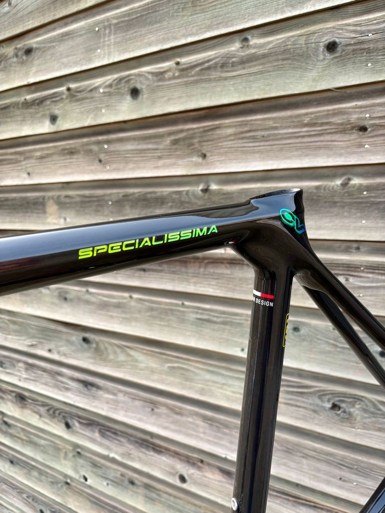 Used Bianchi Specialissima - Dura Ace Di2 2022 Frameset 2022 Road & Gravel — image 4 of 9