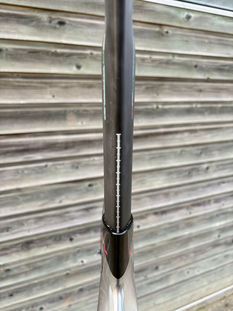 Used Bianchi Oltre Frameset 2022 Road & Gravel, Hellgrau — image 16 of 17