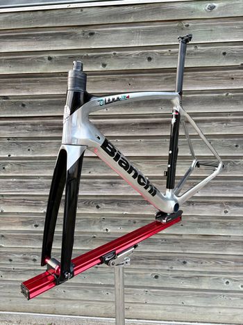 Used Bianchi Oltre Frameset 2022 Road & Gravel