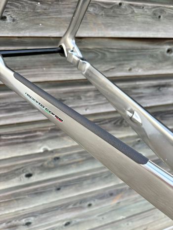 Used Bianchi Oltre Frameset 2022 Road & Gravel, Hellgrau — image 14 of 17