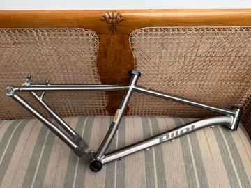 Gebrauchtes Pilot Cycles Locum Frameset 2021 Mountainbike, Hellgrau — Bild 5 von 9