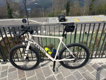 Used Canyon Grizl 7 2024 2024 Road & Gravel — image 2 of 12