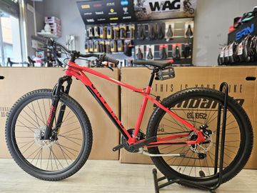 Used Myland Custom Other Shimano 2026 Mountainbike, Red — image 3 of 4