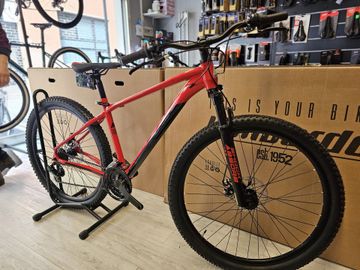 Used Myland Custom Other Shimano 2026 Mountainbike, Red — image 4 of 4