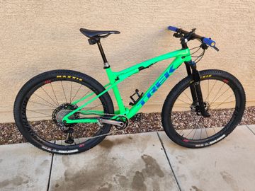 Used Trek Supercaliber 9.9 XTR Gen 1 2022 2022 MTB