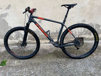 Used Trek Procaliber 9.7 2018 2018 Mountainbike, Light Gray, 27.5, 29 — image 1 of 15
