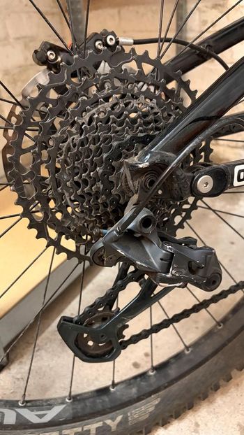 Used Octane One OMG SRAM GX Eagle 2022 Mountainbike — image 2 of 8