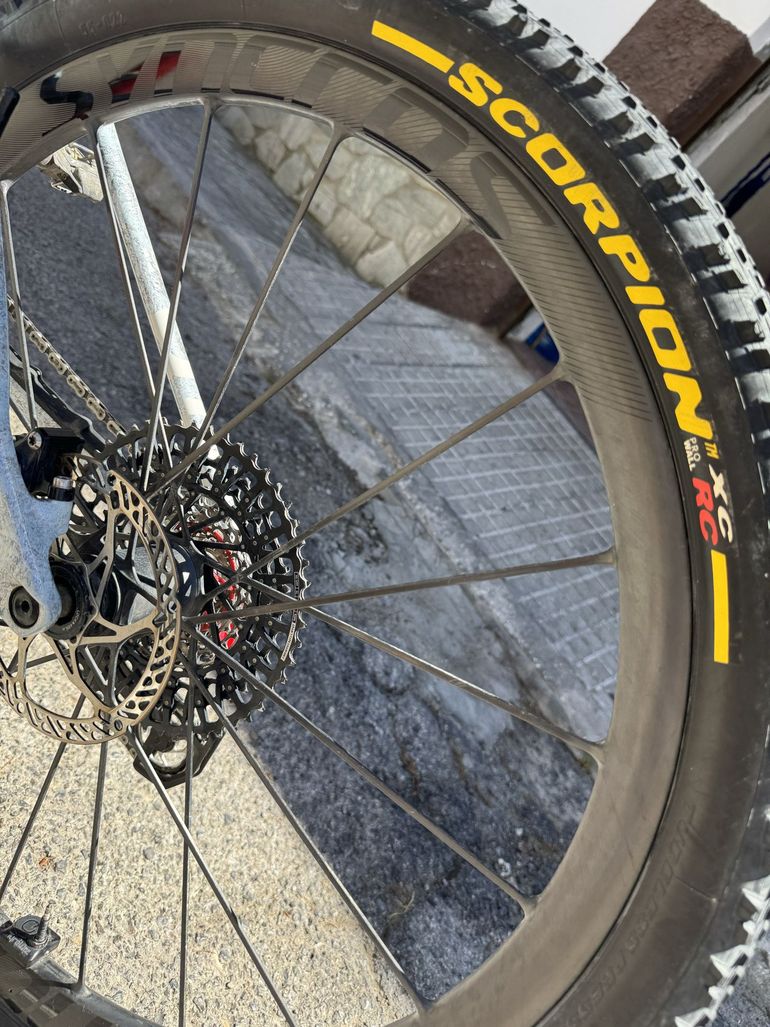 Used Specialized S-Works Epic World Cup 2026 2026 Mountainbike, Grigio chiaro — image 23 of 25