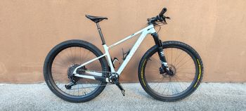 Santa Cruz, Highball R / Carbon C / 29 2021