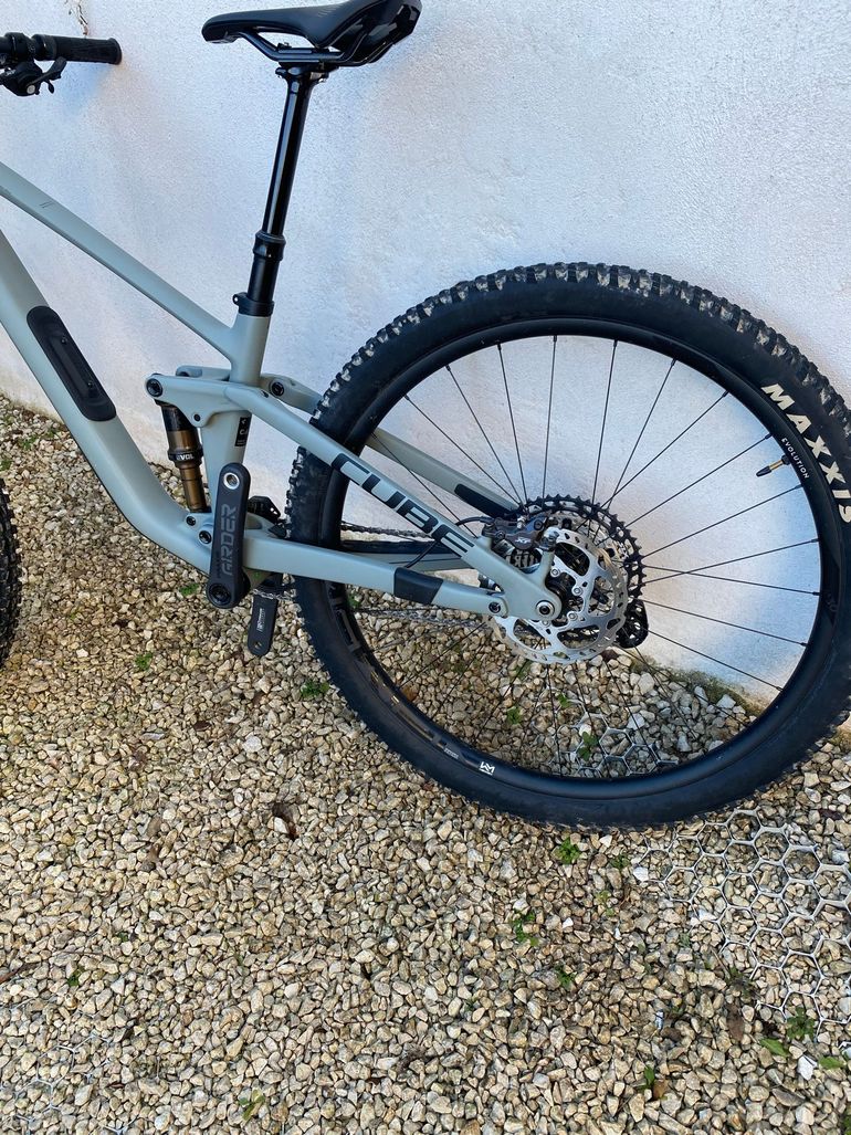 Używany CUBE Stereo Shimano Deore XT 2024 Mountainbike — zdjęcie 4 z 7