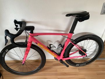 Used Specialized Allez SRAM Force eTap AXS 2018 Road & Gravel, Red — image 2 of 10