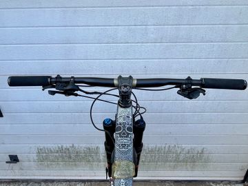 Used Santa Cruz Blur SRAM XX Eagle AXS (T-Type) 2019 Mountainbike, Black — image 3 of 19