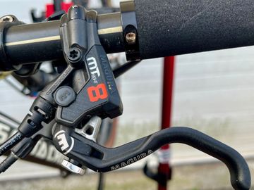 Used Santa Cruz Blur SRAM XX Eagle AXS (T-Type) 2019 Mountainbike, Black — image 9 of 19