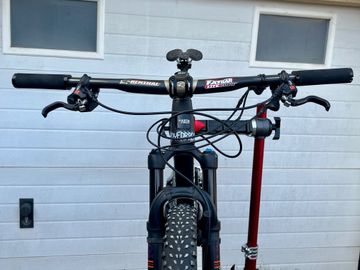 Used Santa Cruz Blur SRAM XX Eagle AXS (T-Type) 2019 Mountainbike, Black — image 2 of 19