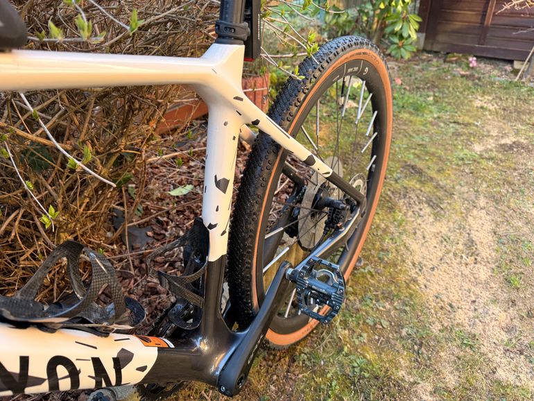 Used Canyon Grizl CF SLX 8 Di2 2024 2024 Road & Gravel, Weiß — image 8 of 8
