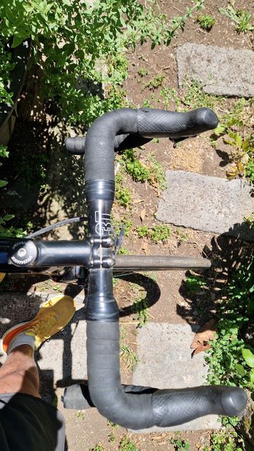 Used Specialized Tarmac Shimano Dura Ace Di2 2019 Road & Gravel, Black — image 36 of 83