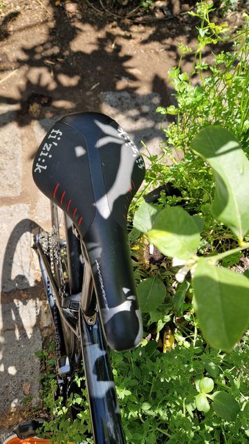Used Specialized Tarmac Shimano Dura Ace Di2 2019 Road & Gravel, Black — image 35 of 83