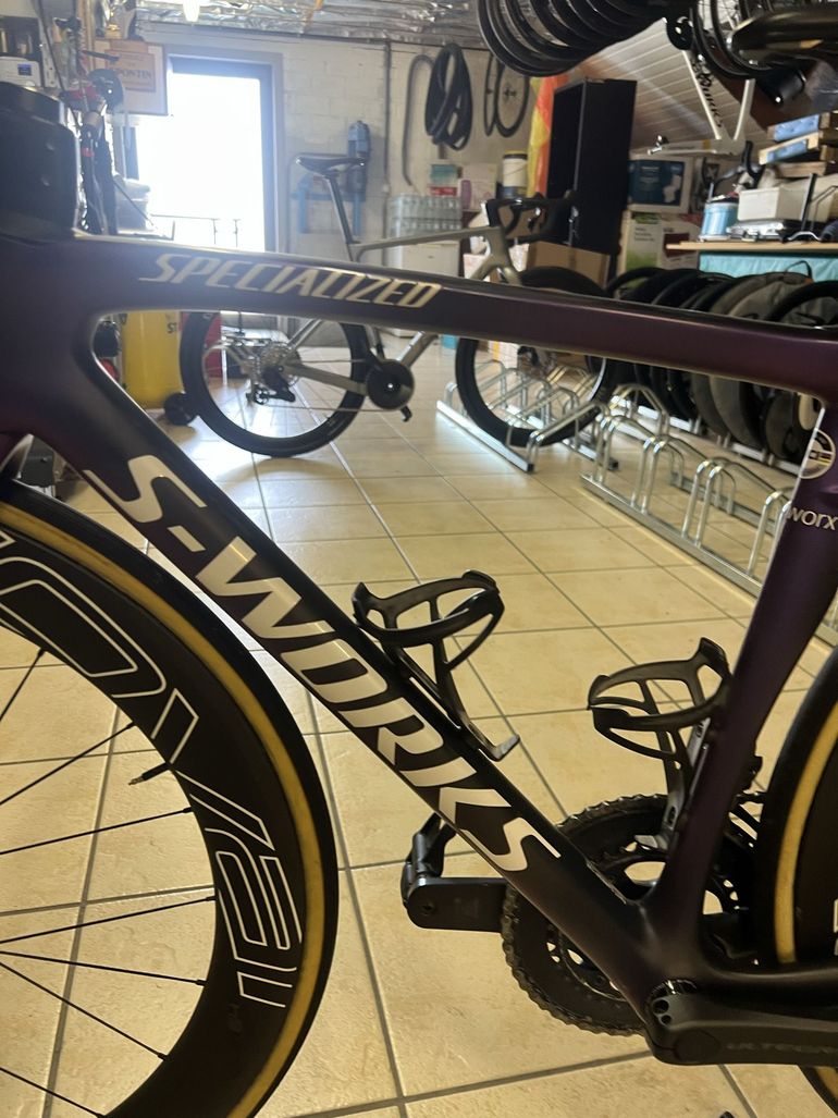 Used Specialized Tarmac SL7 Pro - Ultegra Di2 2023 2023 Road & Gravel, Purple — image 17 of 30