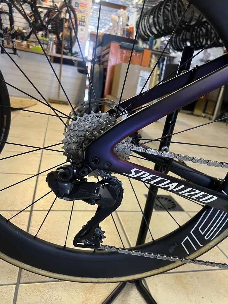 Used Specialized Tarmac SL7 Pro - Ultegra Di2 2023 2023 Road & Gravel, Purple — image 28 of 30