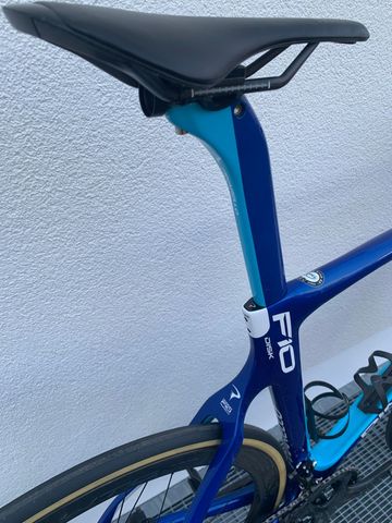 Used Pinarello Dogma Campagnolo Super Record 2019 Road & Gravel, Blue — image 14 of 19