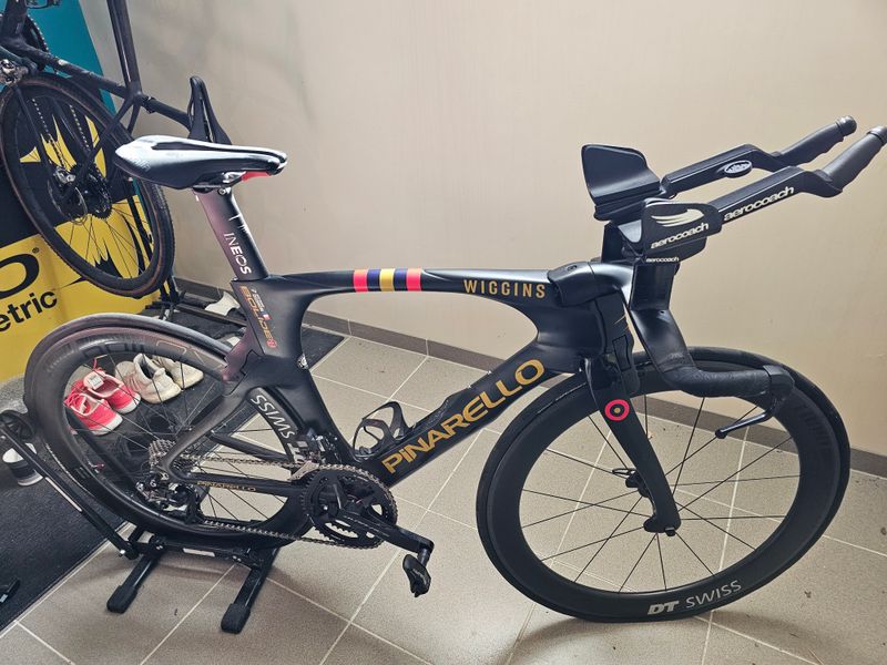 Pinarello Bolide TT Wiggins 2020 Road & Gravel d'occasion — image 1 sur 4