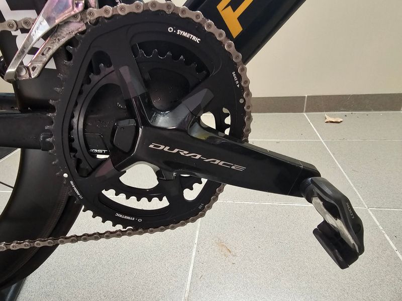 Pinarello Bolide TT Wiggins 2020 Road & Gravel d'occasion — image 2 sur 4