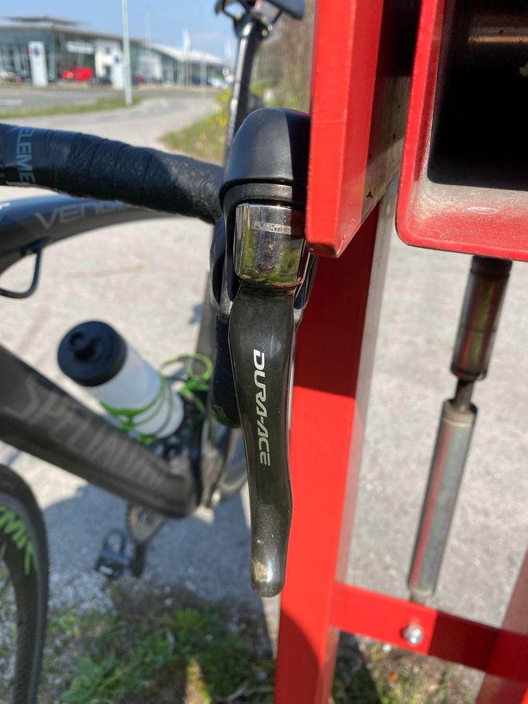 Used Specialized Venge Shimano Dura Ace 2014 Road & Gravel, Black — image 3 of 4