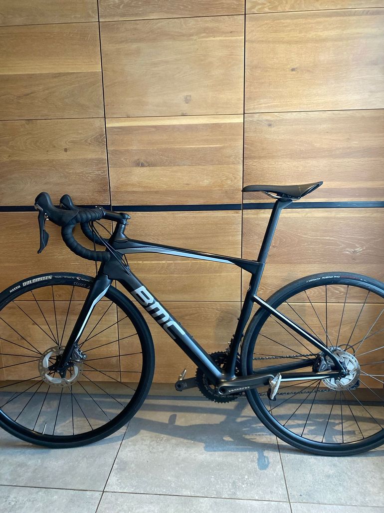 Used BMC Roadmachine 02 TWO 2020 2020 Road & Gravel, Schwarz — image 9 of 9