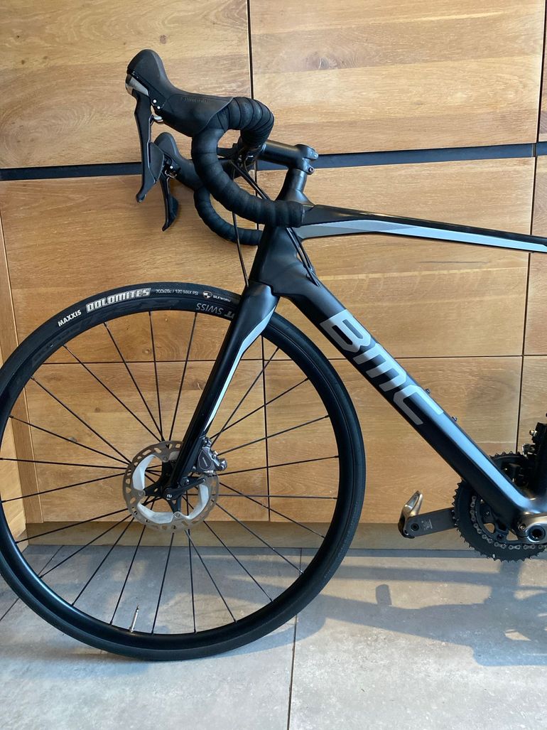 Used BMC Roadmachine 02 TWO 2020 2020 Road & Gravel, Schwarz — image 8 of 9