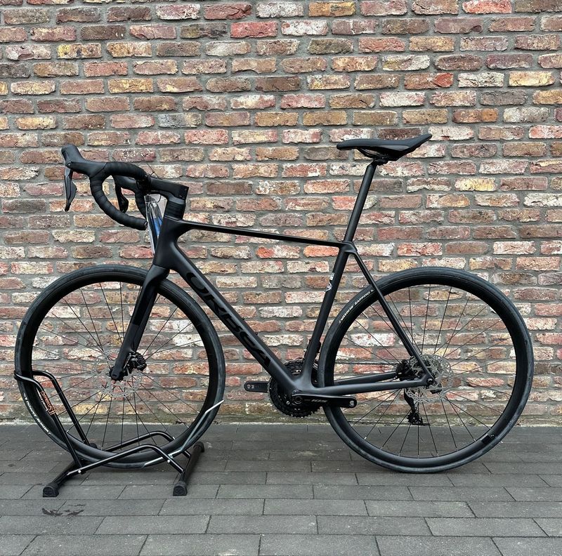 Gebrauchtes Orbea ORCA M30i 2025 2025 Road & Gravel, Schwarz — Bild 2 von 3