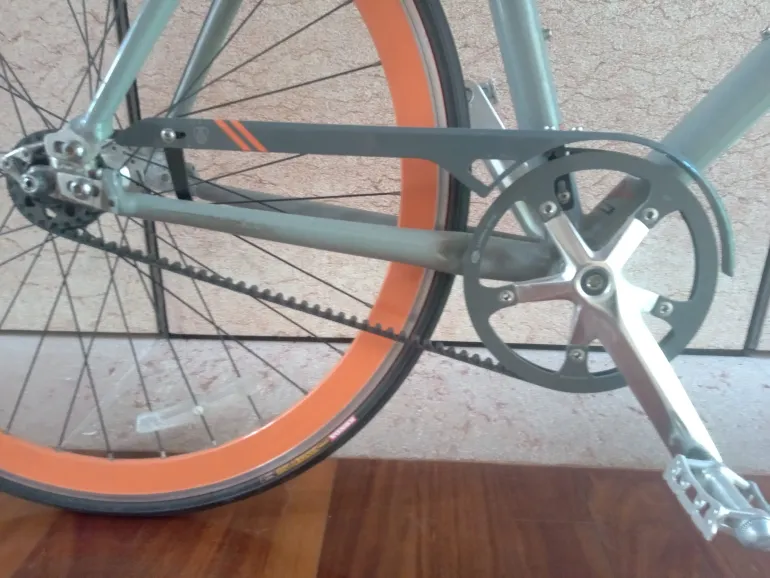 Used Trek District 2009 Road & Gravel, Light Gray — image 20 of 22