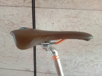 Used Trek District 2009 Road & Gravel, Light Gray — image 11 of 22